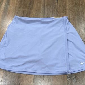 NWT Nike Dri-Fit Golf Skort, Light Purple/ Lavender / Periwinkle, Size Small